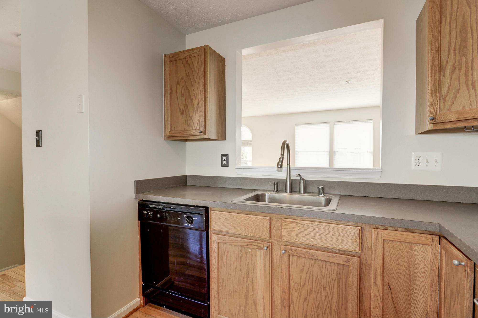 116 Oliver Heights Road Owings Mills, MD 21117 - Photo 11 of 30 Kitchen