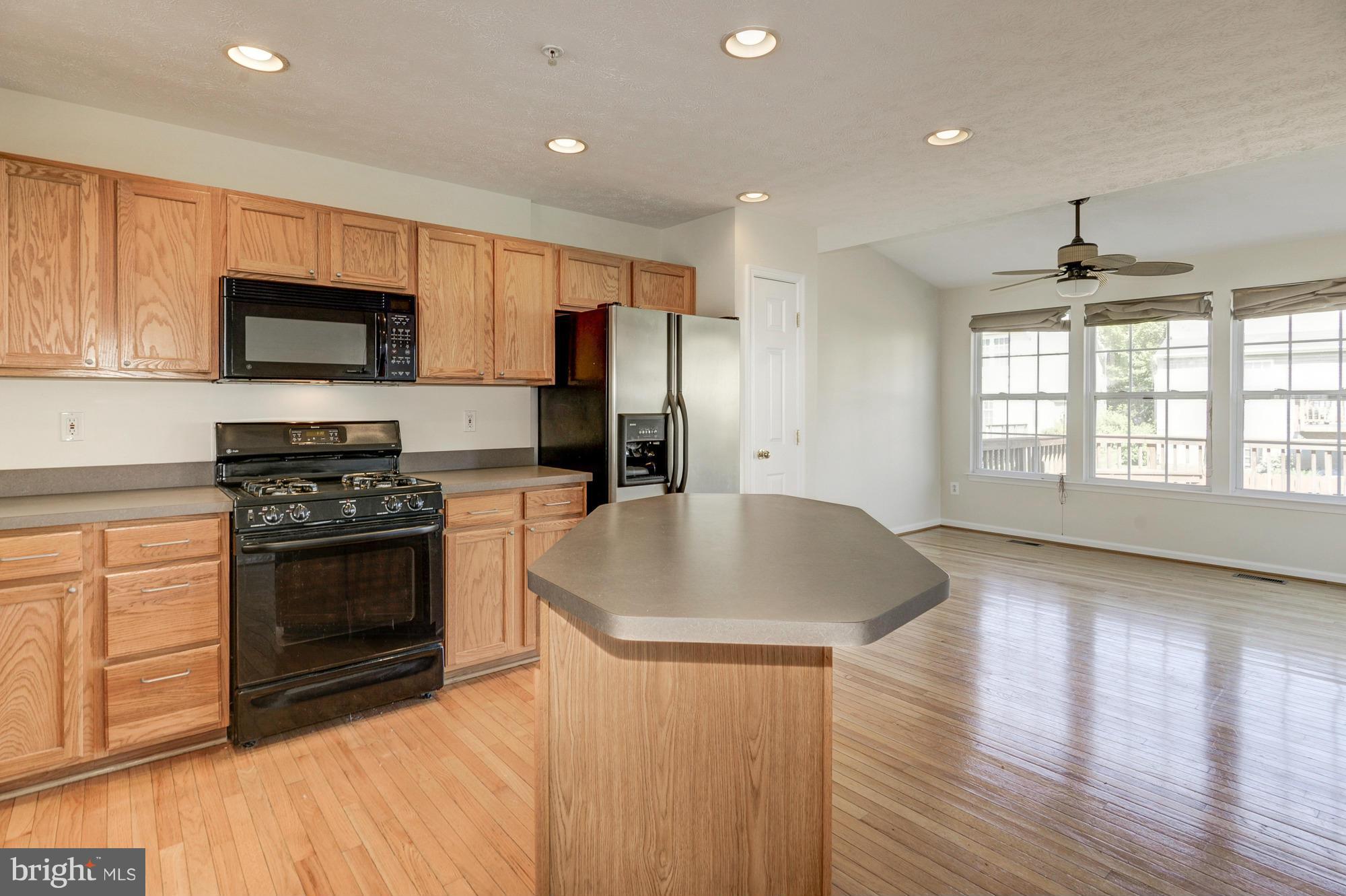 116 Oliver Heights Road Owings Mills, MD 21117 - Photo 7 of 30 Kitchen