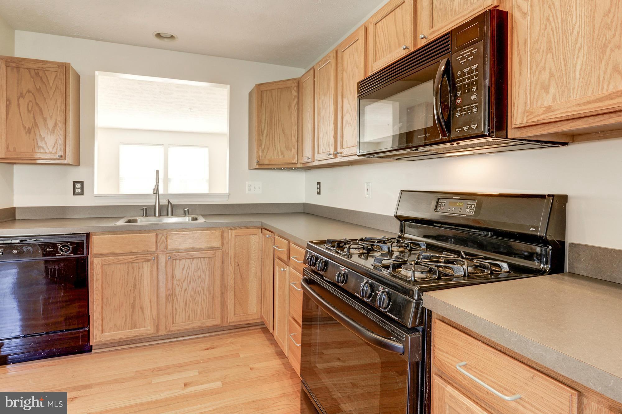 116 Oliver Heights Road Owings Mills, MD 21117 - Photo 10 of 30 Kitchen