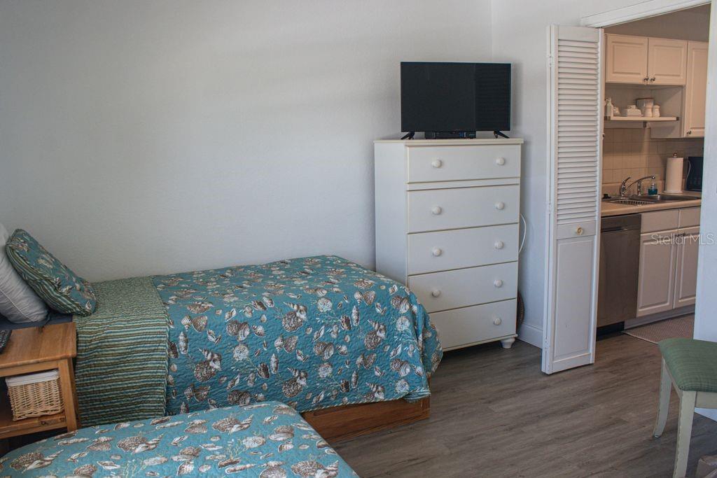 10037 62nd Terrace, Unit 19 St. Petersburg, FL 33708 - Photo 17 of 22