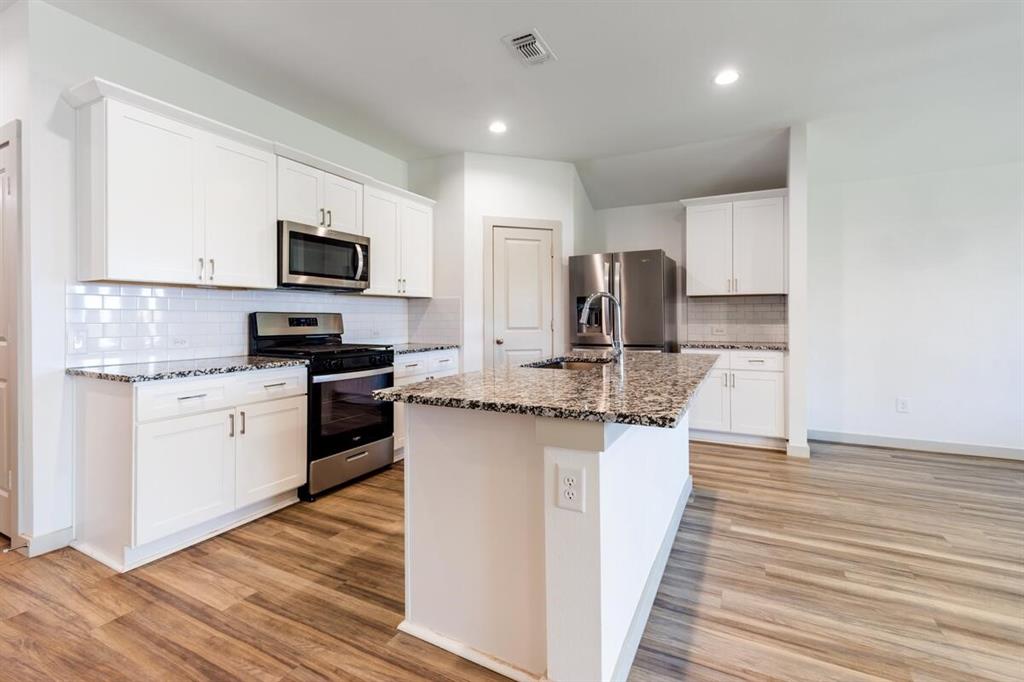6830 57th Street Lubbock, TX 79407 - Photo 5 of 40