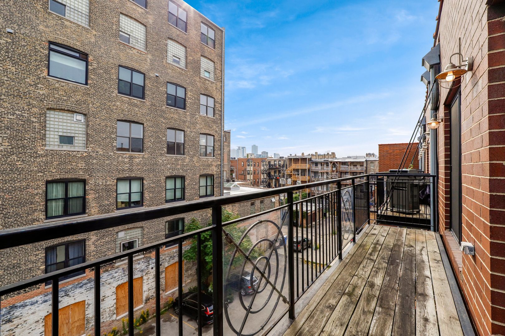 529 North Racine Avenue, Unit 4 Chicago, IL 60642 - Photo 18 of 22