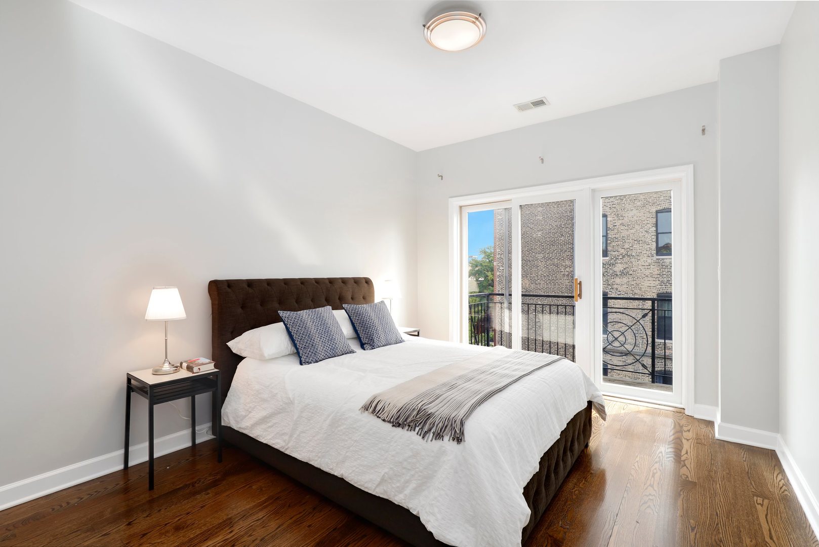 529 North Racine Avenue, Unit 4 Chicago, IL 60642 - Photo 19 of 22