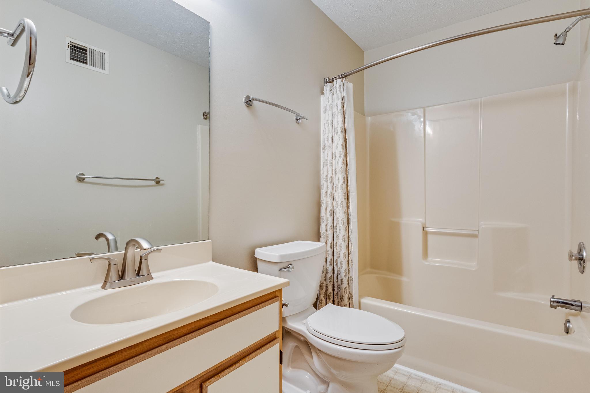 12954 Soundings Road Lusby, MD 20657 - Photo 27 of 56 Main Level Full Bathroom