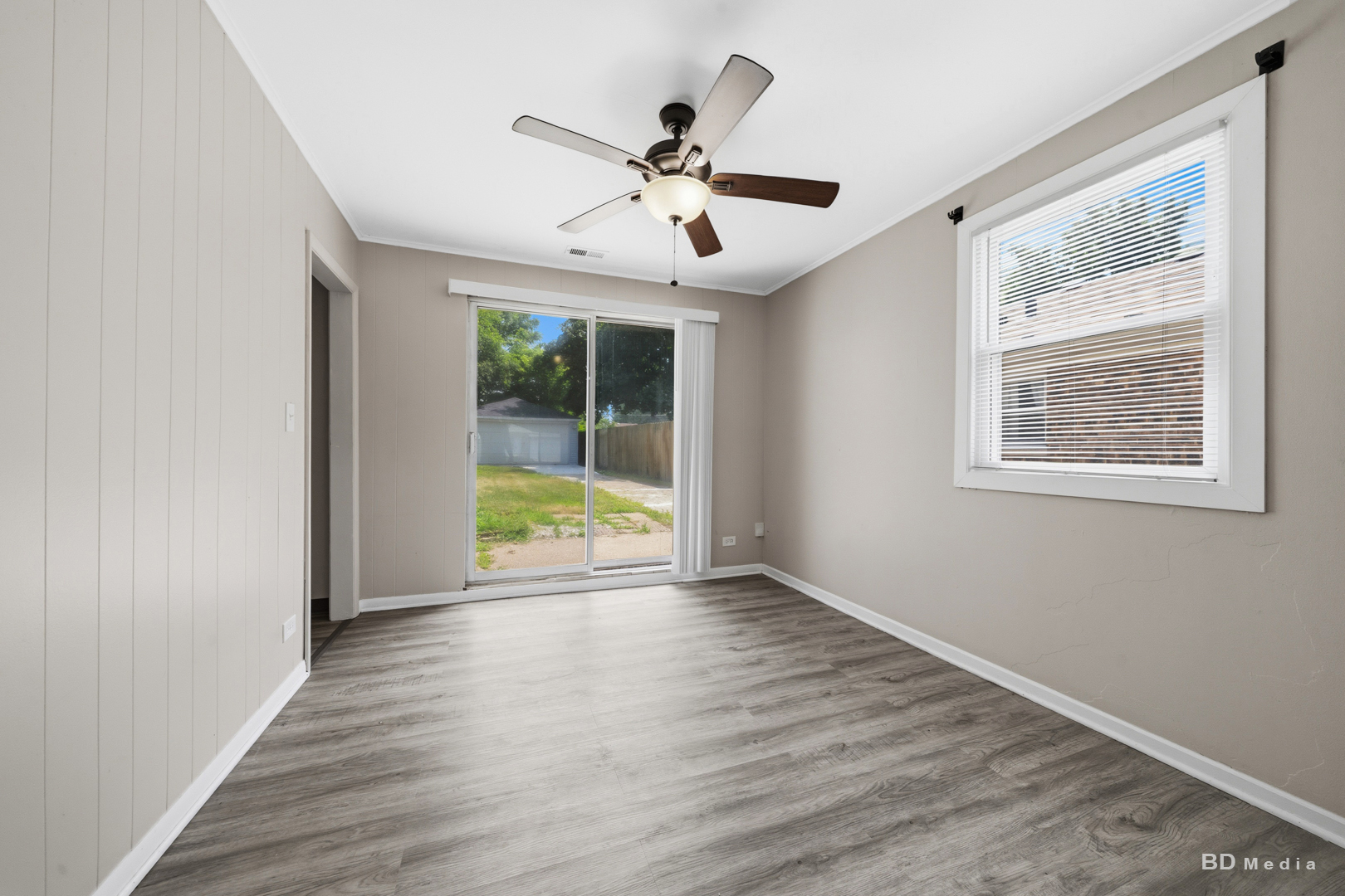 17555 Howe Avenue Homewood, IL 60430 - Photo 6 of 34 Gallery Image 6