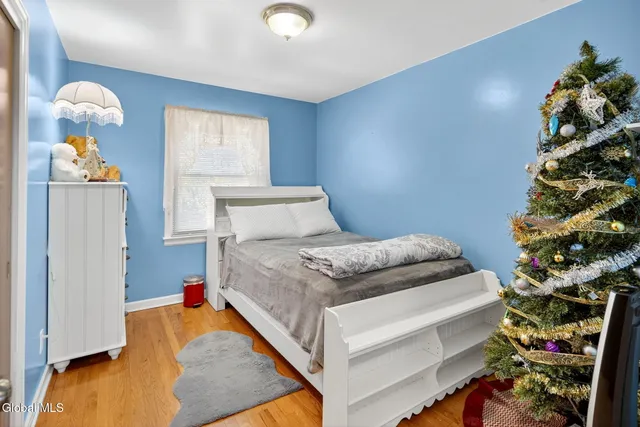 $429,000 | 545 Columbia St Extension, Colonie, NY 12047