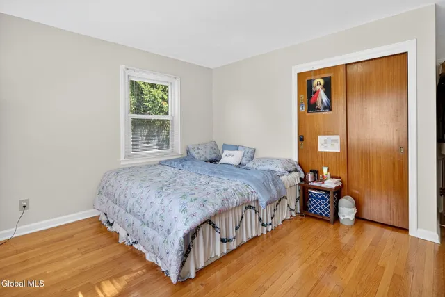 $429,000 | 545 Columbia St Extension, Colonie, NY 12047