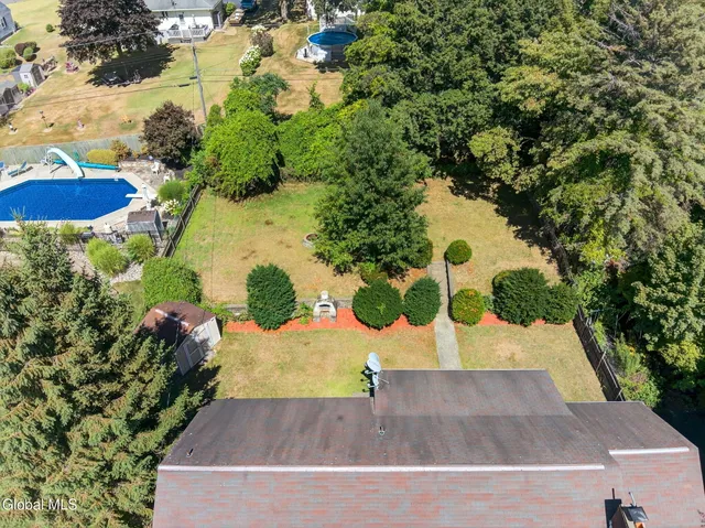 $429,000 | 545 Columbia St Extension, Colonie, NY 12047