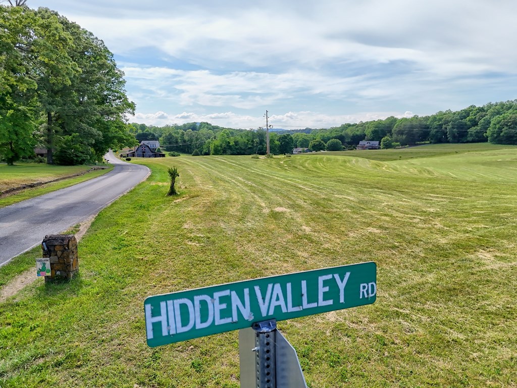 3 Hidden Valley Road Hiawassee, GA 30546 - Photo 4 of 28