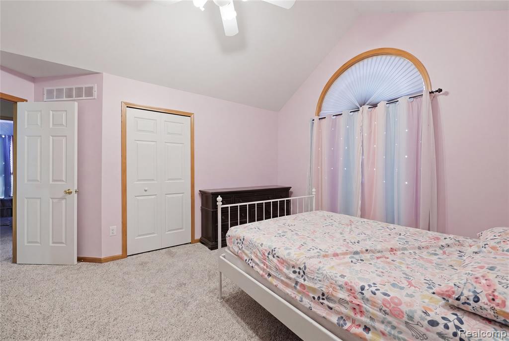 35724 St Clair Drive New Baltimore, MI 48047 - Photo 29 of 52