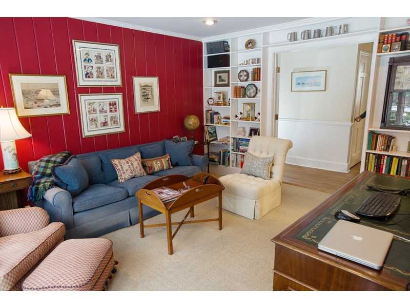 201 Michigan Road New Canaan, CT 06840 - Photo 11 of 25 a living room with furniture rug and rug