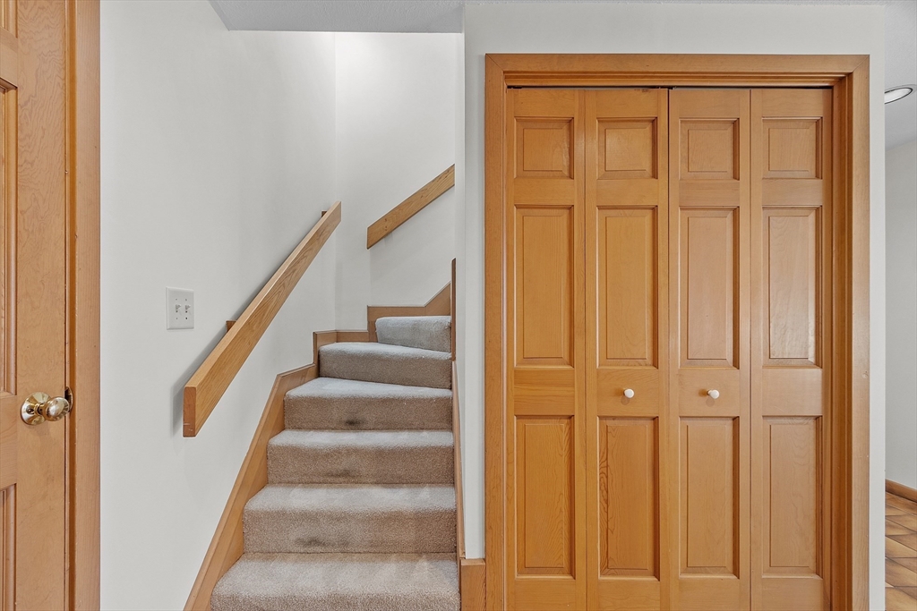 16 Wagontrail Road Chelmsford, MA 01824 - Photo 11 of 42 Gallery Image 11