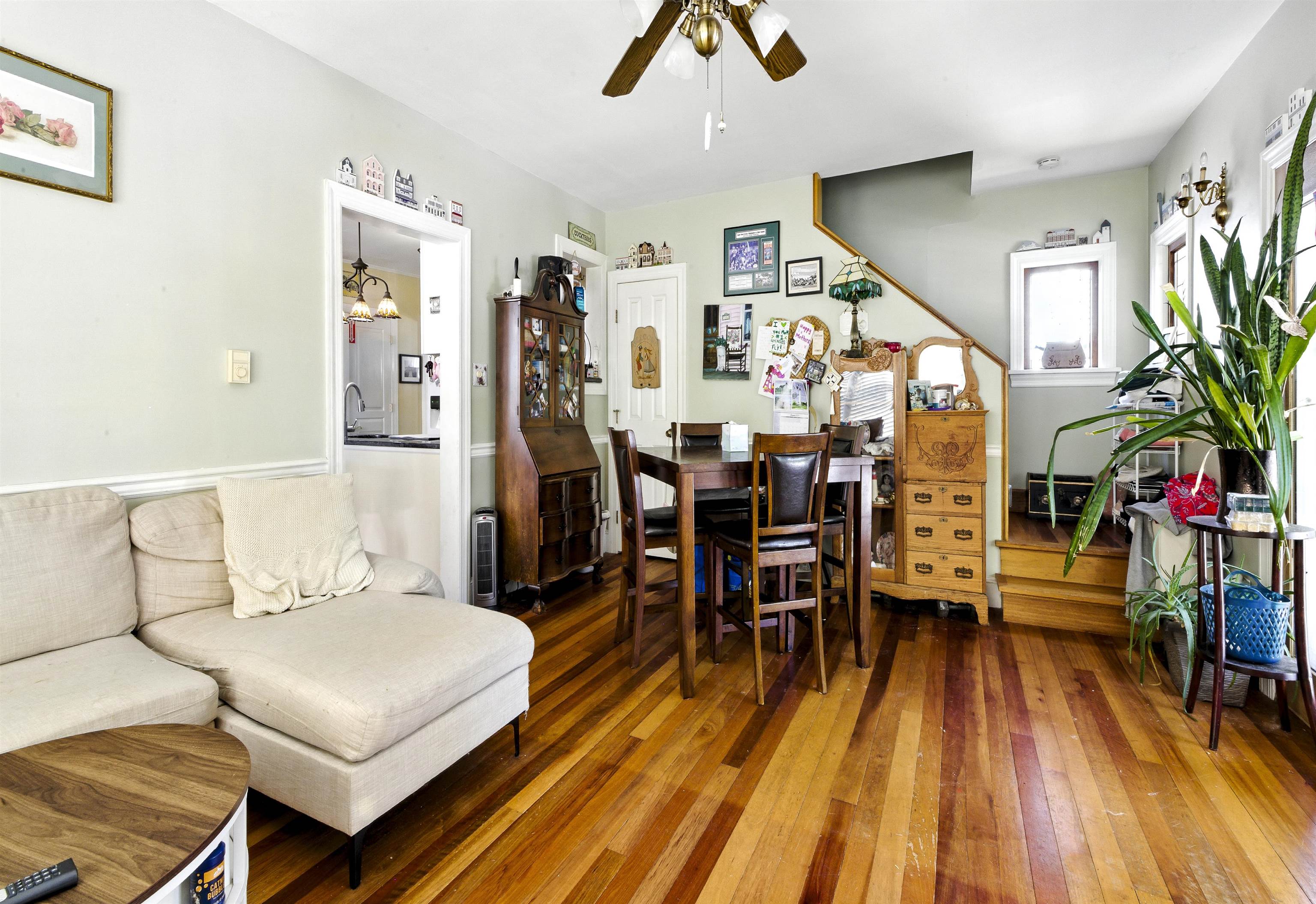 35 1st Cape May, NJ 08204 - Photo 18 of 49 a living room with furniture and wooden floor