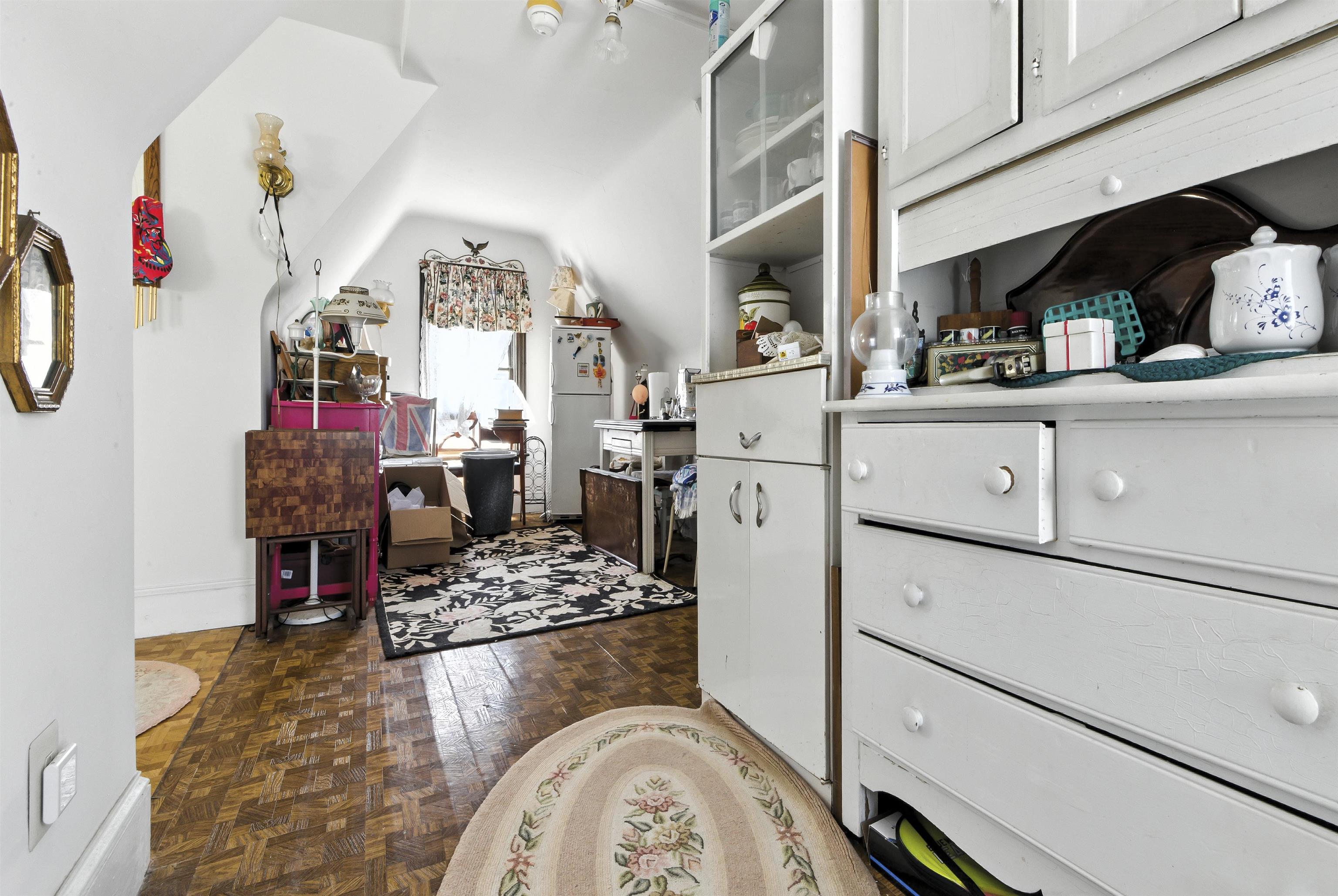 35 1st Cape May, NJ 08204 - Photo 31 of 49 a kitchen with refrigerator and stove
