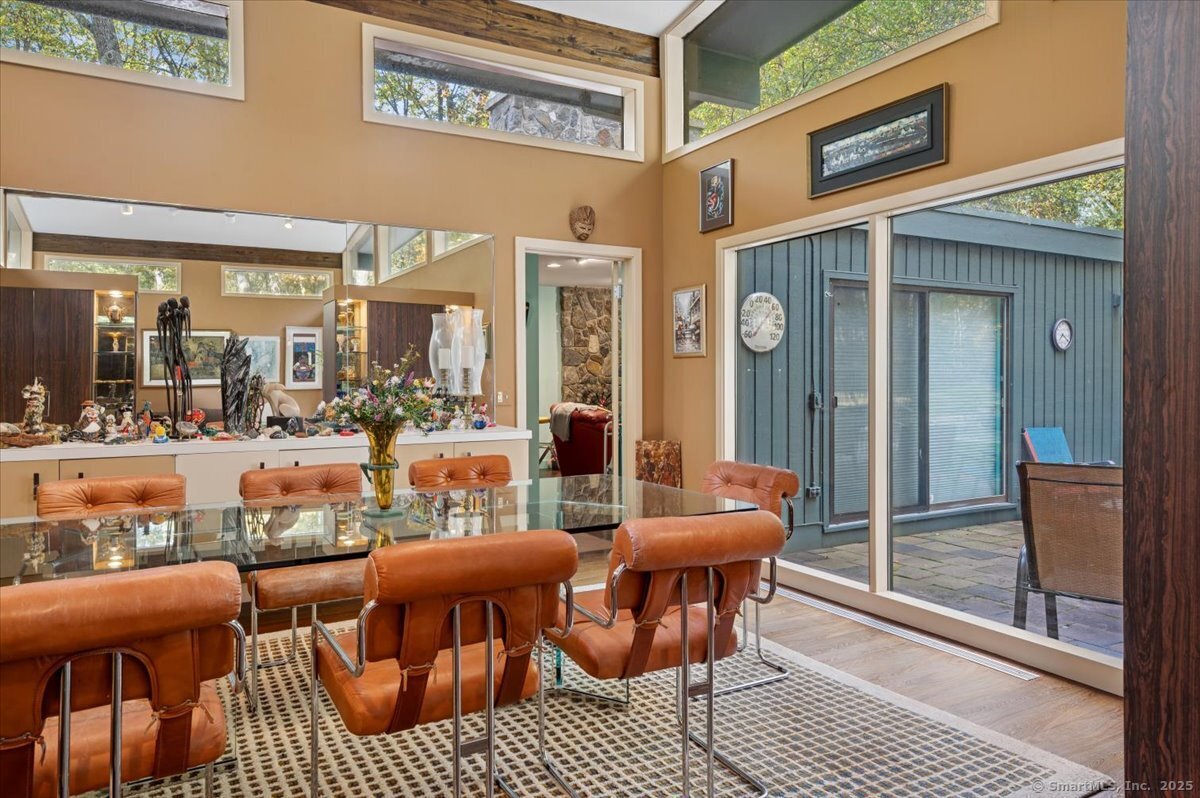 100 East Common Road Easton, CT 06612 - Photo 11 of 25 a outdoor living area with furniture