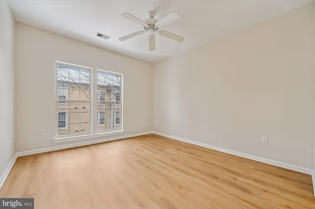 $449,900 | 106 Booth Street, Unit 34, Gaithersburg, MD 20878