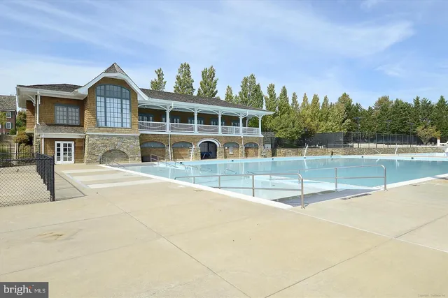 $449,900 | 106 Booth Street, Unit 34, Gaithersburg, MD 20878