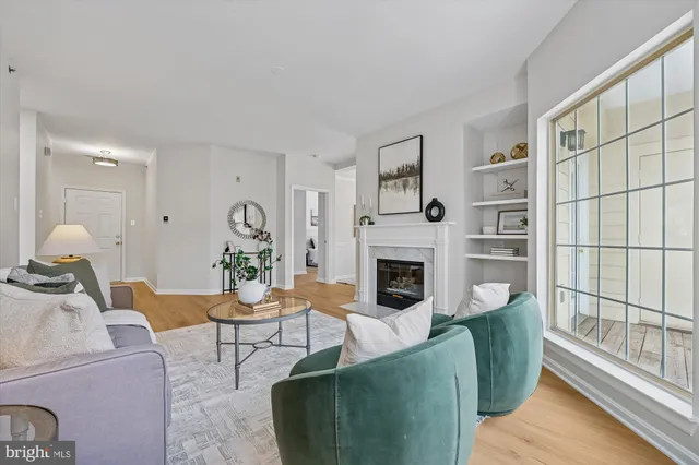 $449,900 | 106 Booth Street, Unit 34, Gaithersburg, MD 20878