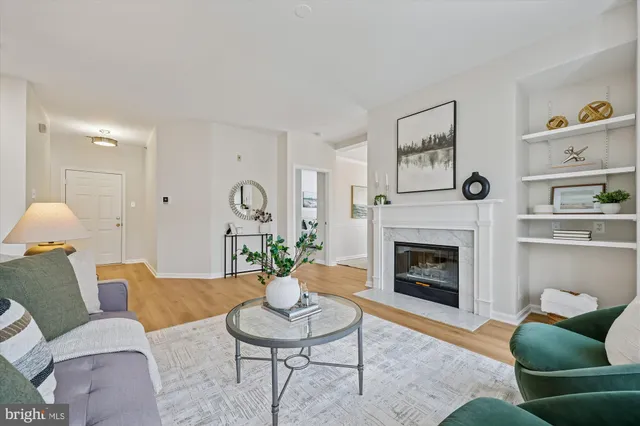 $449,900 | 106 Booth Street, Unit 34, Gaithersburg, MD 20878