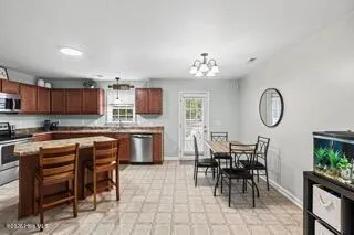 $1,795 | 4017 West Whitehead Drive, Jacksonville, NC 28546