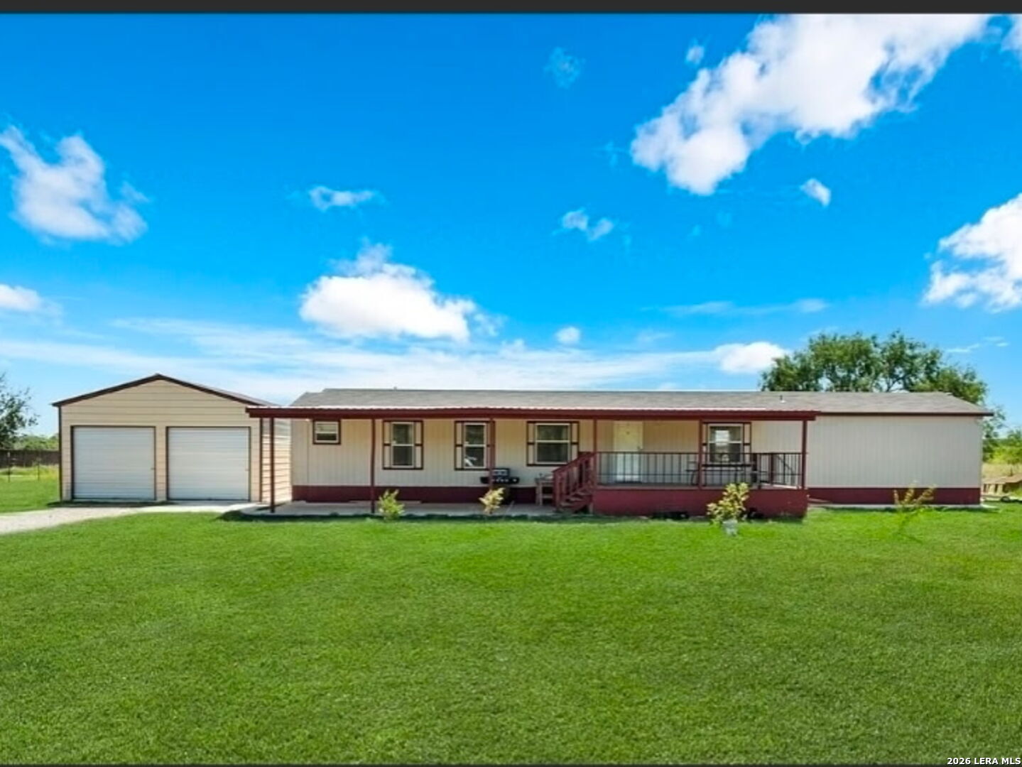 13808 Greenwood Road Atascosa, TX 78002 - Photo 2 of 25