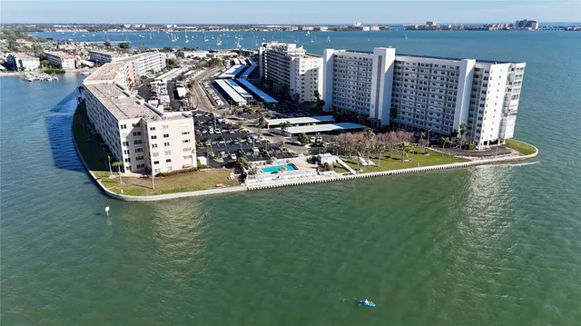 $350,000 | 6075 Shore Boulevard South, Unit 501, Gulfport, FL 33707