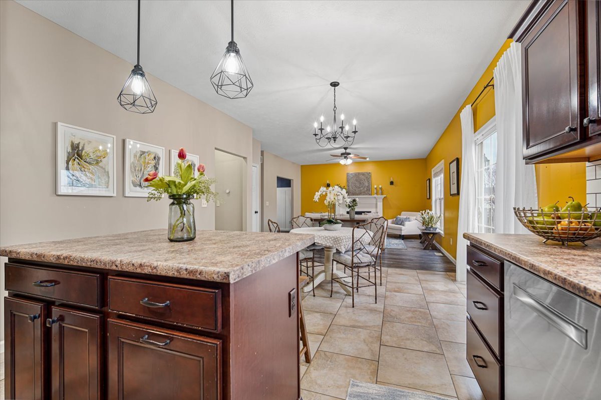 805 Dresser Drive Normal, IL 61761 - Photo 15 of 35