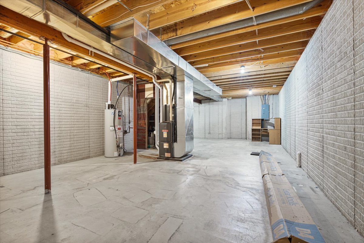 805 Dresser Drive Normal, IL 61761 - Photo 26 of 35