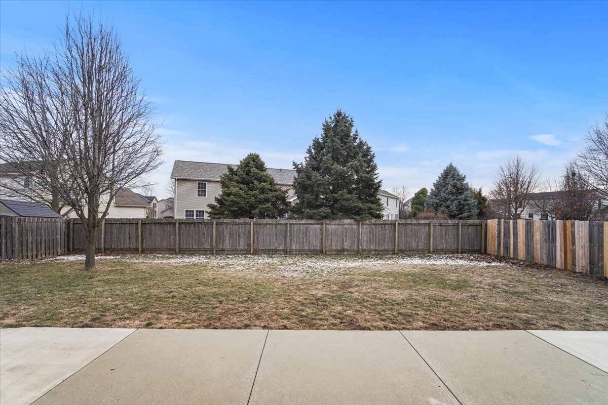 805 Dresser Drive Normal, IL 61761 - Photo 29 of 35