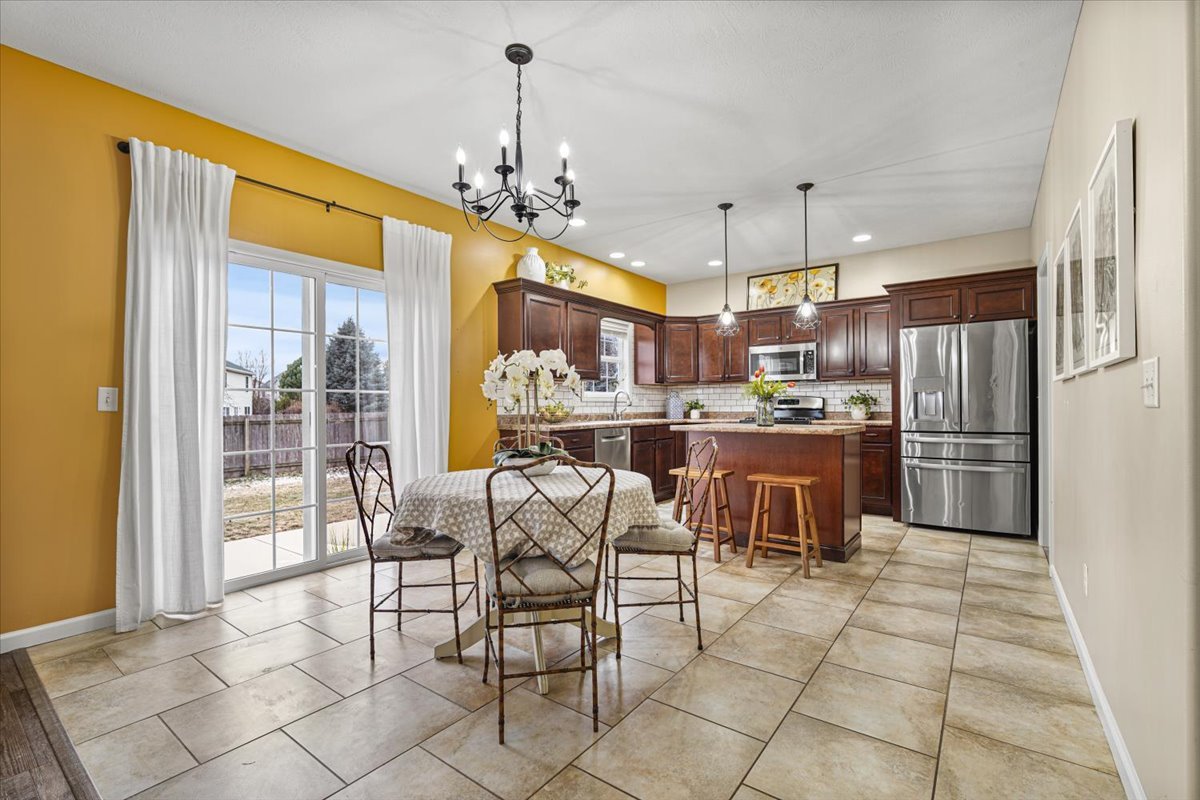 805 Dresser Drive Normal, IL 61761 - Photo 4 of 35