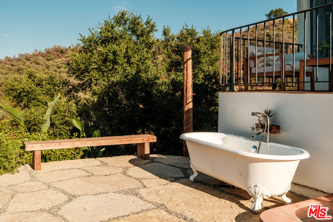 20333 Reigate Road Topanga, CA 90290 - Photo 29 of 69 Gallery Image 29
