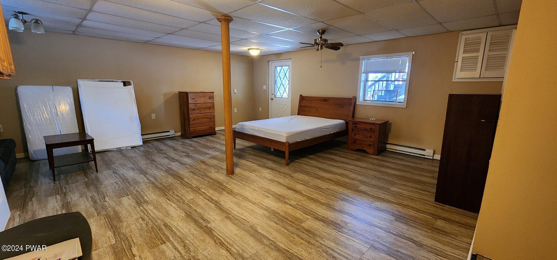 118 Terrace Road Tafton, PA 18464 - Photo 15 of 28 Family Room