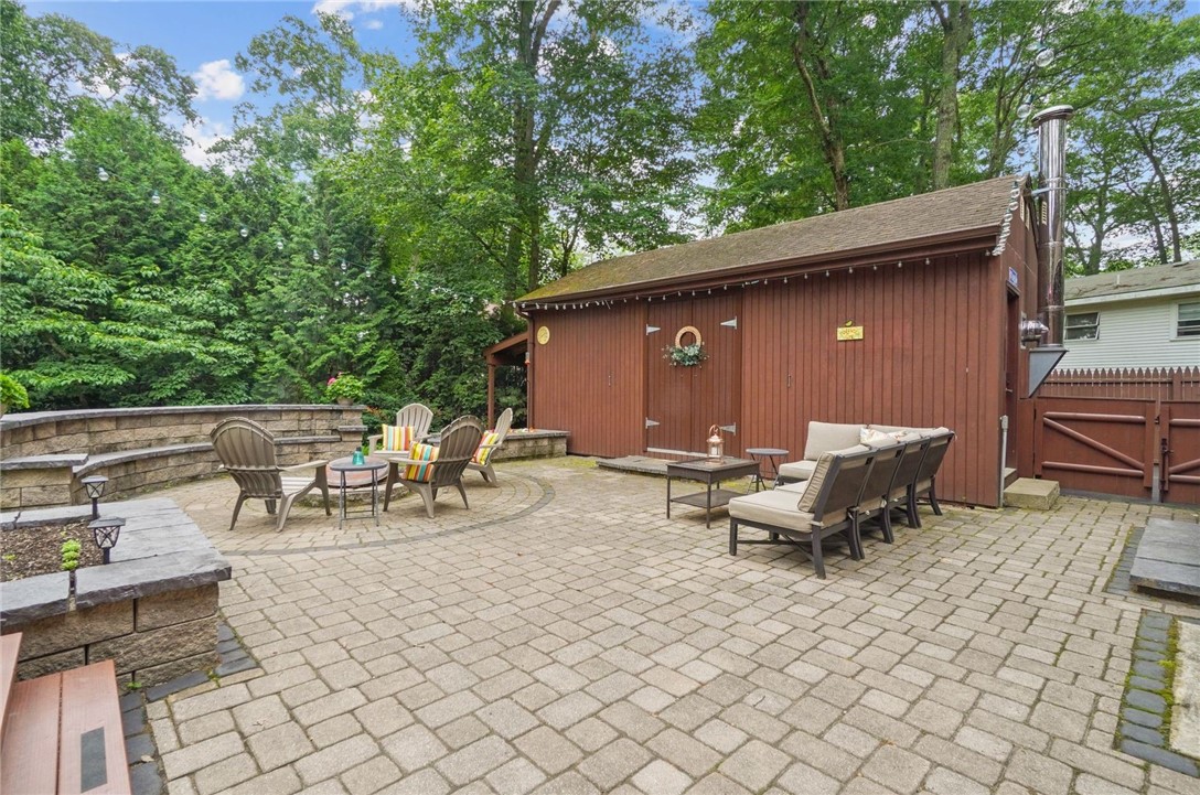 37 Laurel Drive Glocester, RI 02814 - Photo 24 of 28