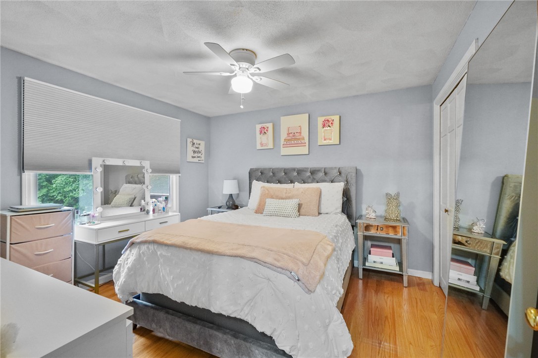 37 Laurel Drive Glocester, RI 02814 - Photo 6 of 28