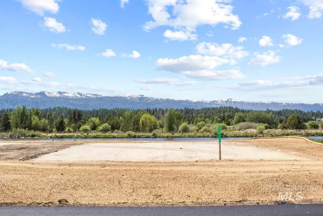 $295,000 | L11-b1 L11-b1 River, Cascade, ID 83611