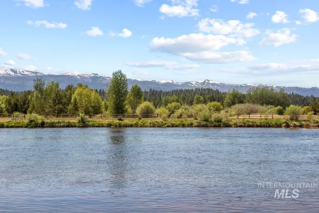 $295,000 | L11-b1 L11-b1 River, Cascade, ID 83611