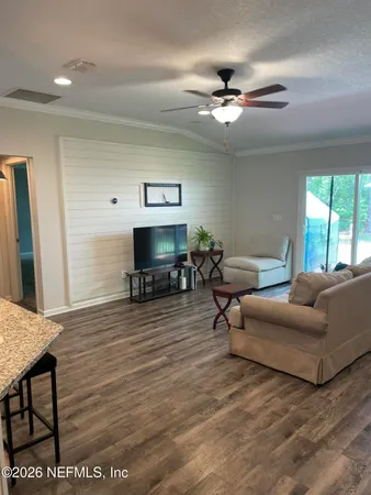 $2,250 | 5549 Broadgate Court, Jacksonville, FL 32244