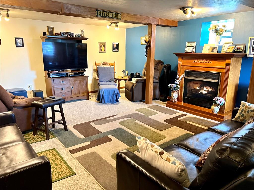 118 Yukon Avenue Yukon, PA 15698 - Photo 17 of 29 Family Room that Showcases a beautiful Gas Fireplace (Propane).
