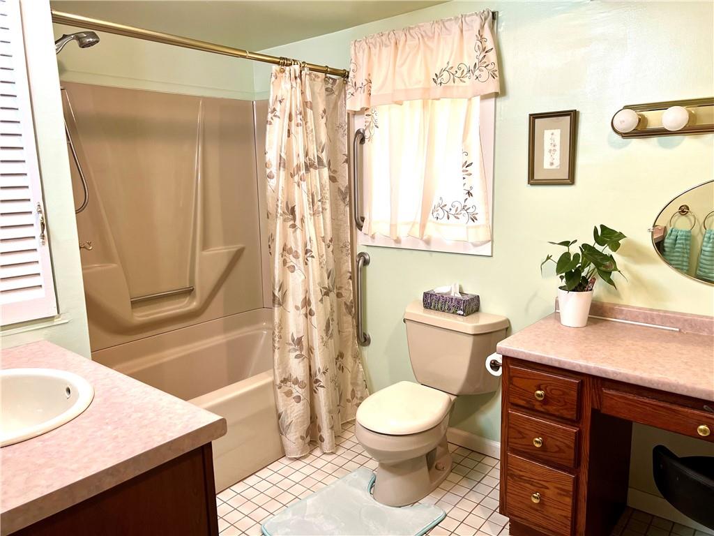 118 Yukon Avenue Yukon, PA 15698 - Photo 10 of 29 Spacious Full Bath with Large Vanity.