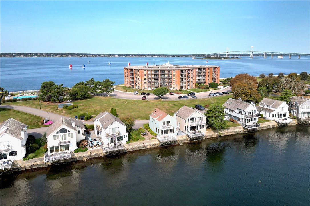 7 Defenders Row Newport, RI 02840 - Photo 17 of 24 Gallery Image 17