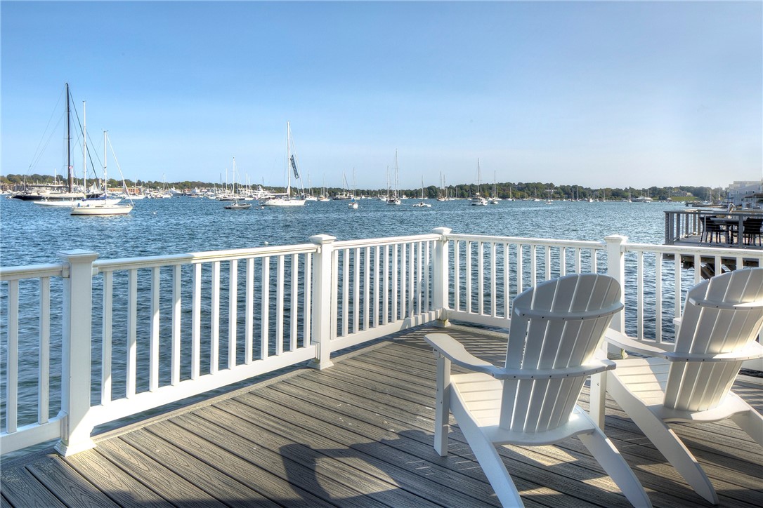 7 Defenders Row Newport, RI 02840 - Photo 7 of 24 Gallery Image 7