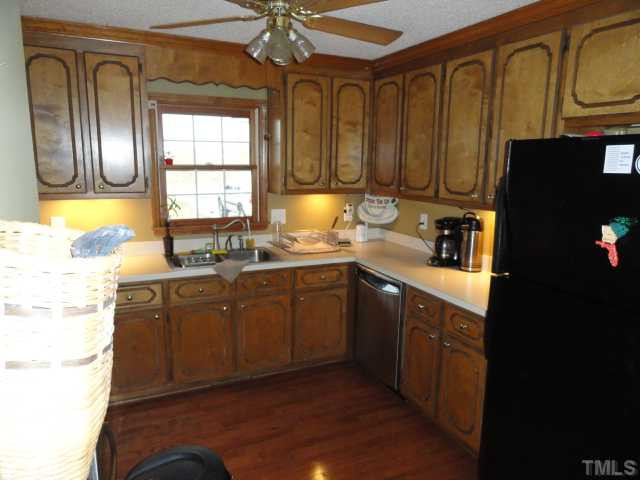 1760 Ranch Road Clayton, NC 27520 - Photo 7 of 18 Main Kitchen