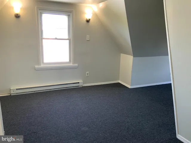 $1,850 | 433 Bentley Avenue, Unit B, Beverly, NJ 08010