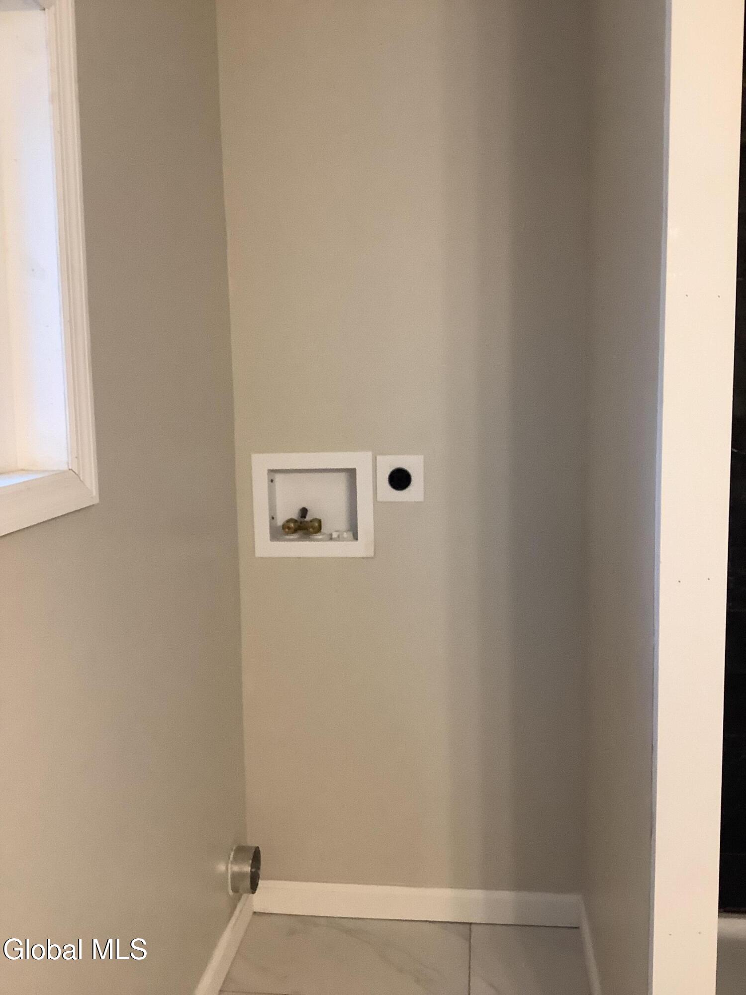 535 Congress Street, Unit 3 Troy, NY 12180 - Photo 15 of 17 IMG_0173