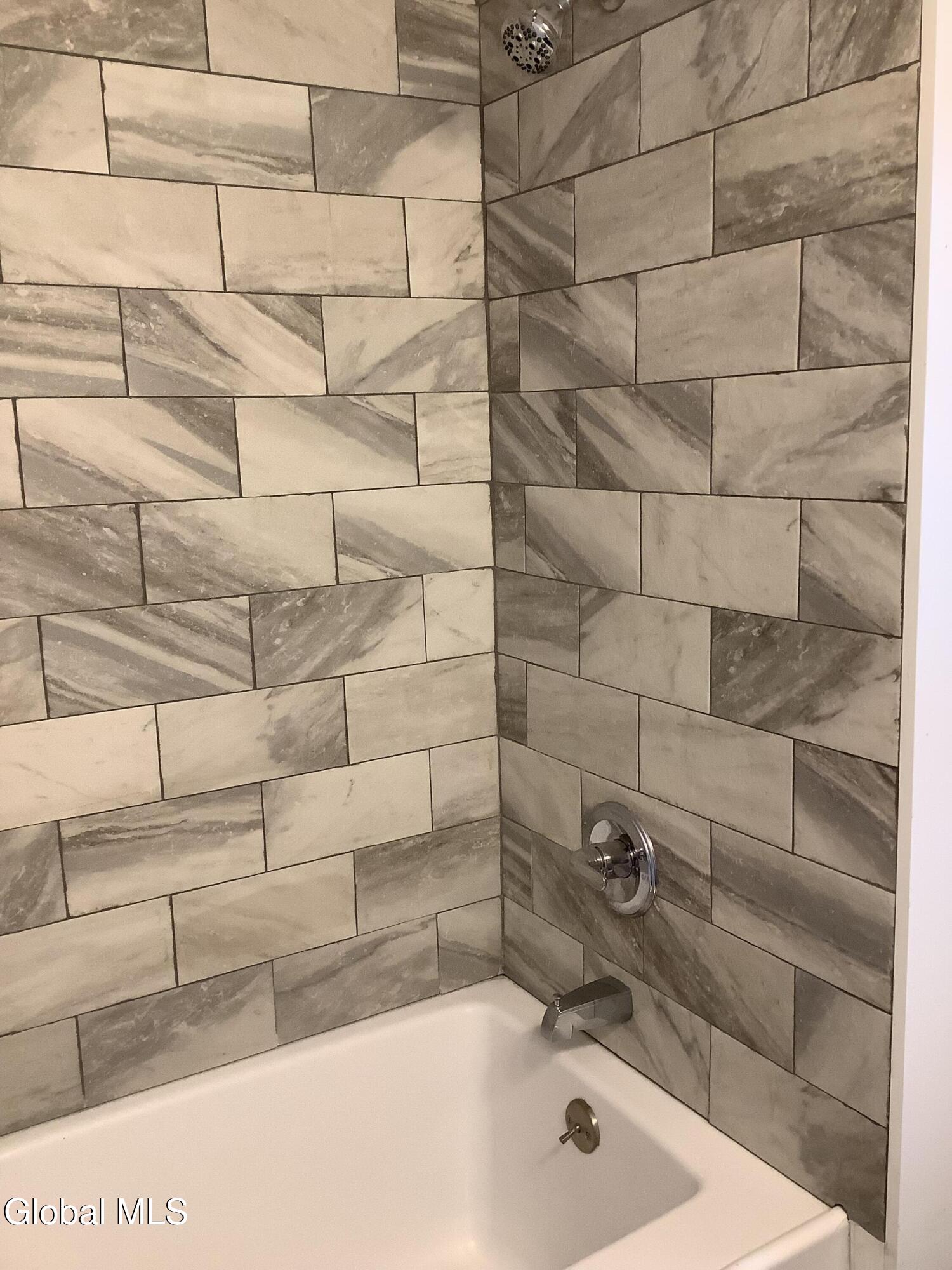 535 Congress Street, Unit 3 Troy, NY 12180 - Photo 7 of 17 IMG_0162