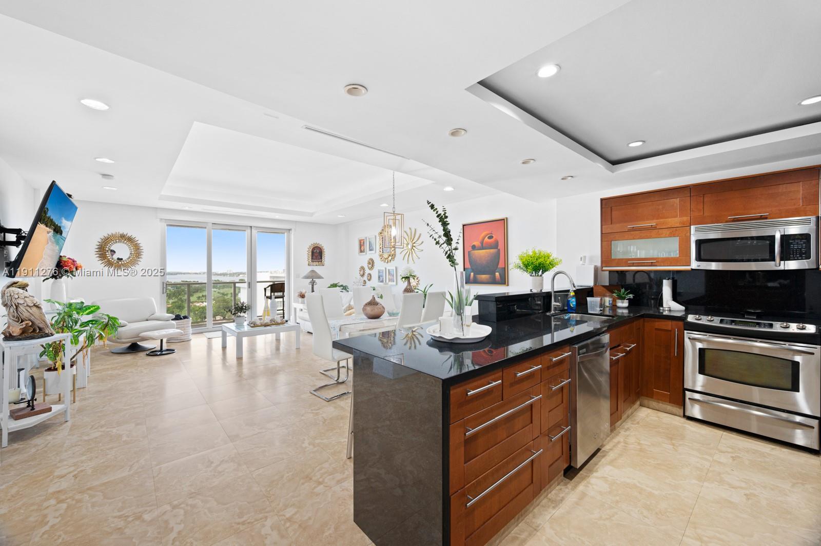 5701 Collins Avenue, Unit PH01 Miami Beach, FL 33140 - Photo 2 of 14