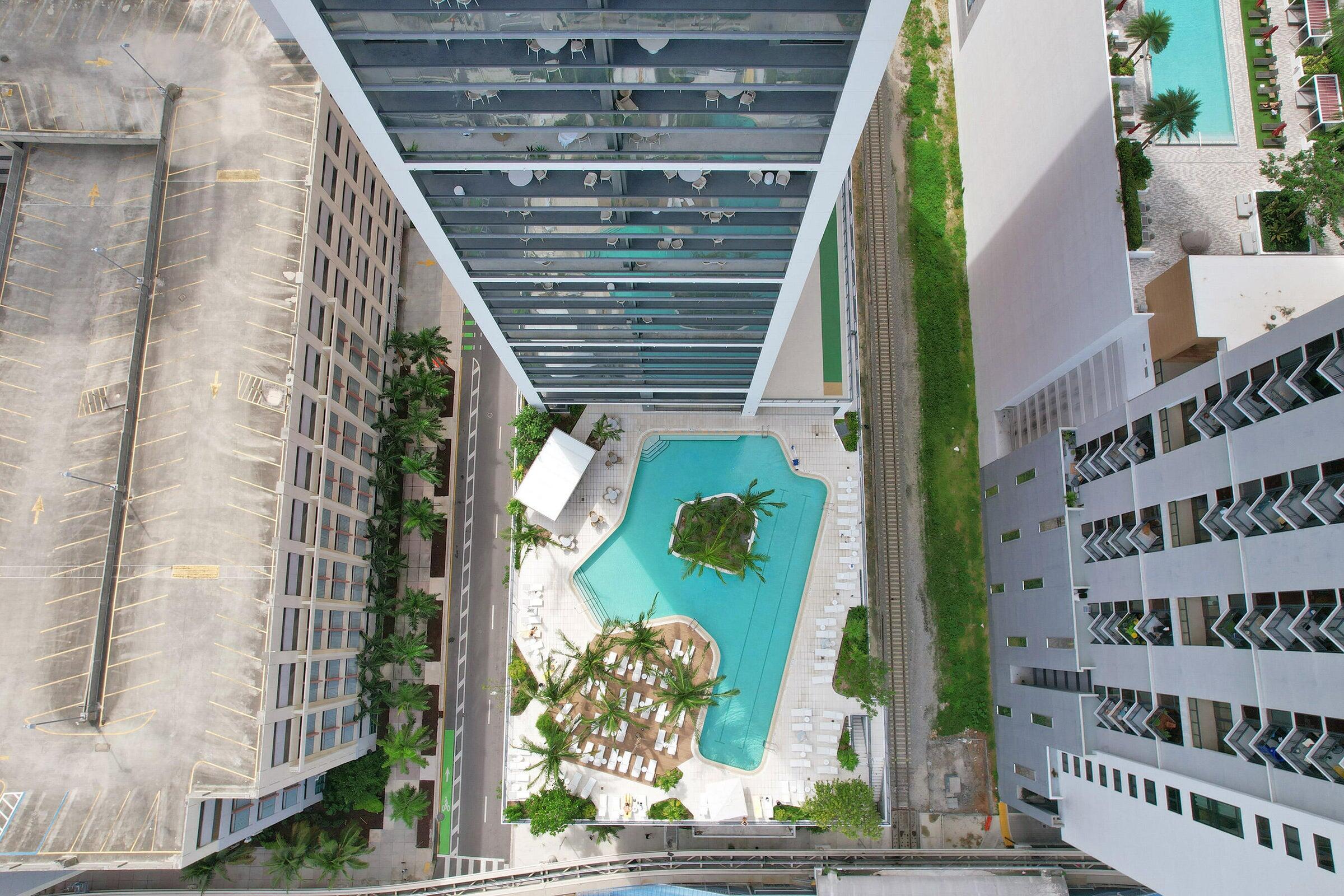 159 Northeast 6th Street, Unit 4813 Miami, FL 33132 - Photo 33 of 34 a bird view of a building