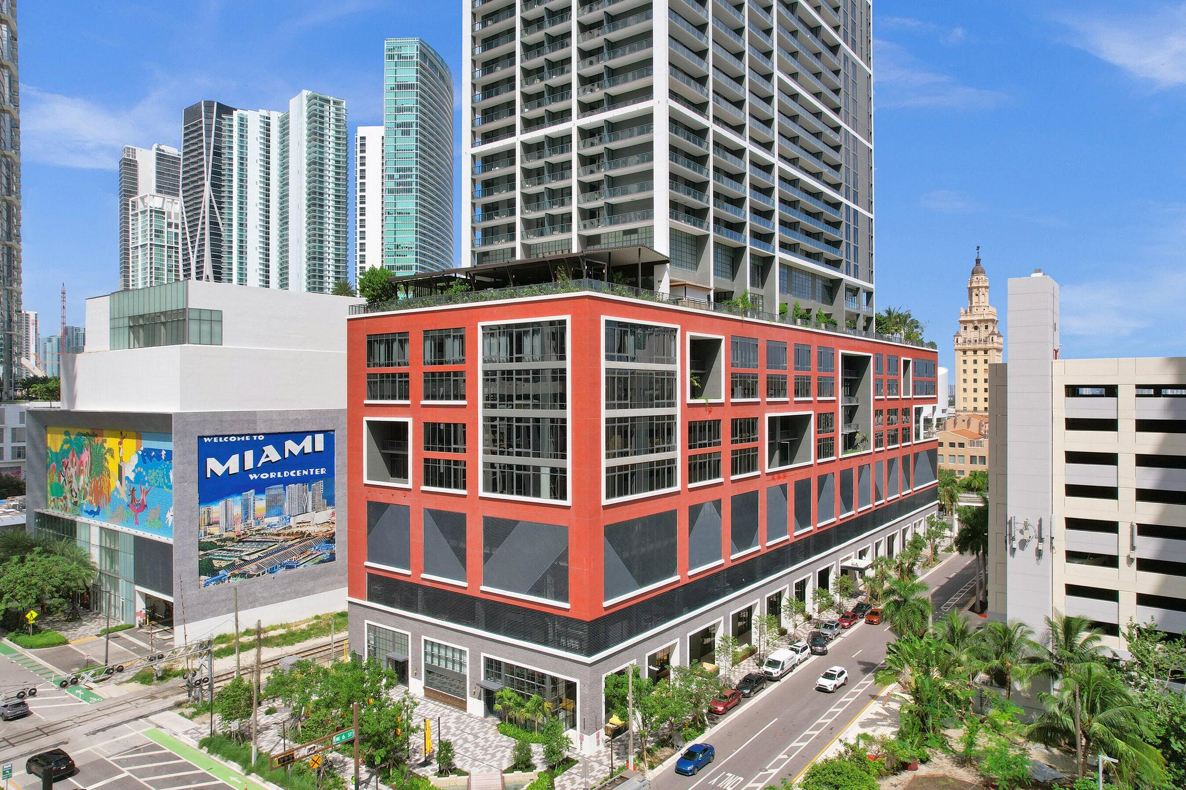 159 Northeast 6th Street, Unit 4813 Miami, FL 33132 - Photo 34 of 34 a front view of a building with glass windows