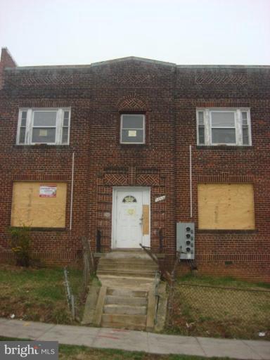 1243 Holbrook Street Northeast Washington, DC 20002 - Photo 7 of 12 Exterior (Rear)