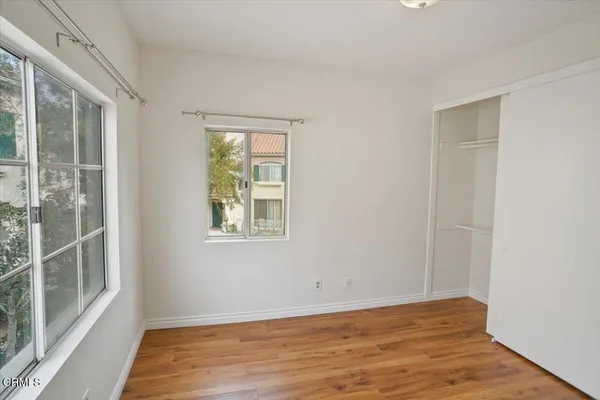 $529,999 | 18114 Flynn Drive, Unit 3602, Santa Clarita, CA 91387